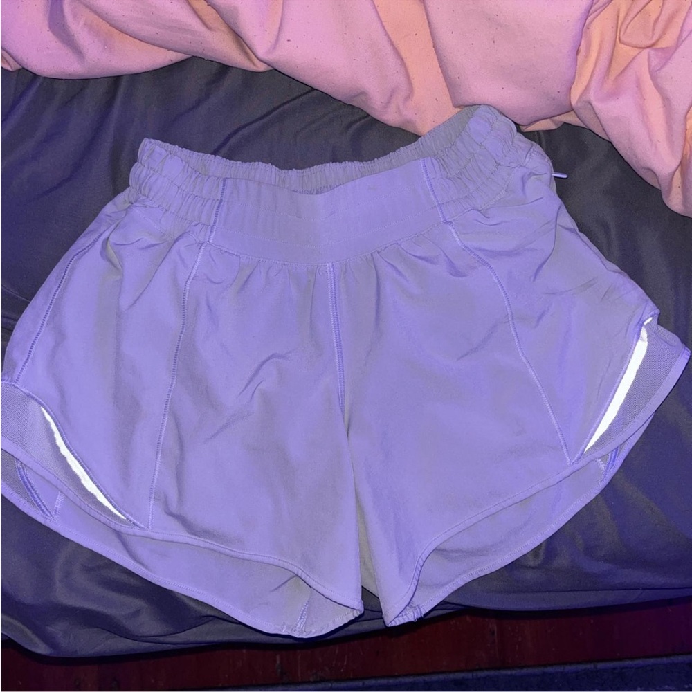lululemon hotty hot shorts size 4